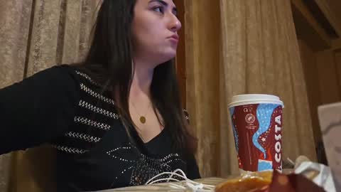 alejandradelaney online show from December 11, 11:00 pm