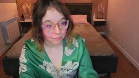 Aleks online show from May 9, 1:40 am