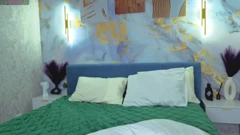 Aleks online show from May 16, 1:19 am