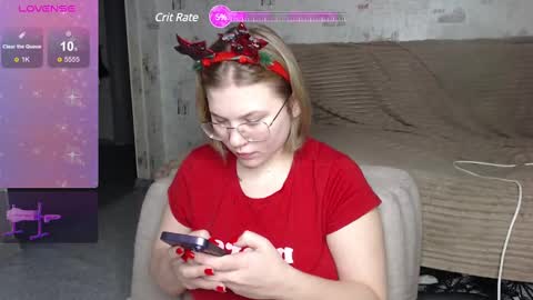 Snapshot of aleksaflirt chatting on December 25, 4:54 pm Aleksa online show from December 25, 4:54 pm