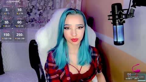 Aleksa Hunt online show from December 8, 12:18 am