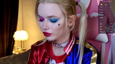 Lexi online show from December 11, 3:56 am