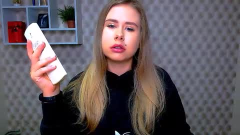 Alena online show from September 27, 5:03 am