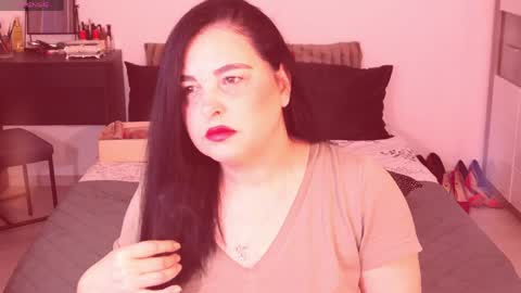 Alenni online show from May 18, 2:54 am
