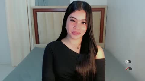 Snapshot of alesha_vibe_me chatting on September 17, 12:36 pm alesha_vibe_me online show from September 17, 12:36 pm