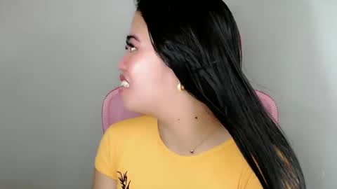 alesha_vibe_me online show from May 19, 1:56 am