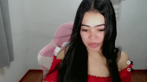 Snapshot of alesha_vibe_me chatting on December 23, 3:44 pm alesha_vibe_me online show from December 23, 3:44 pm