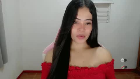 Snapshot of alesha_vibe_me chatting on January 3, 2:30 pm alesha_vibe_me online show from January 3, 2:30 pm