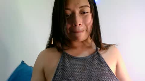 QUEEN OFF MILk  IM BACK  15 NOV online show from February 17, 12:21 am