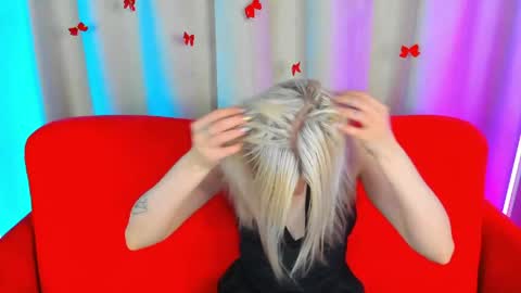 alessakiss online show from May 27, 3:36 am