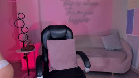 ALESSA ROMERO  online show from January 16, 8:49 pm