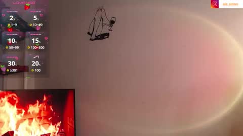 alessia_santorinni online show from February 3, 7:07 pm