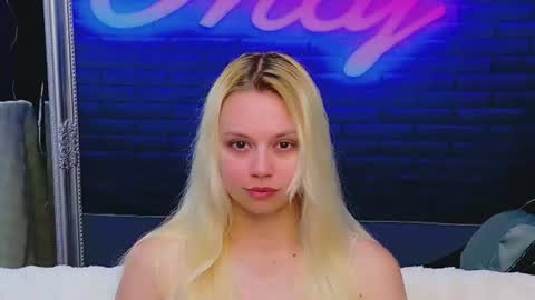 alessiacroft online show from June 28, 4:08 am