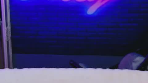alessiacroft online show from June 27, 4:13 am