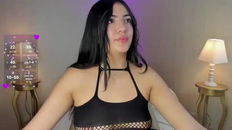 Alessia Fiore  Online 1430 to 2100 gmt-5 online show from September 25, 4:50 pm