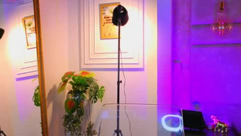 Alessia online show from May 24, 10:25 am