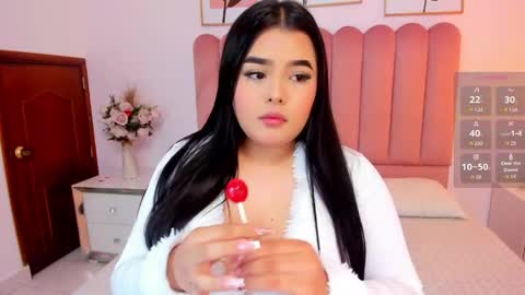 alessiaowen_ online show from April 7, 2:35 am