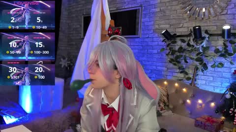 alex_howell online show from January 3, 8:43 pm