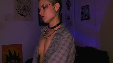 Alex online show from March 4, 3:24 am