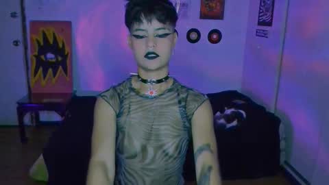 Snapshot of alex_one888 chatting on October 2, 2:05 am Alex online show from October 2, 2:05 am