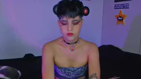 Snapshot of alex_one888 chatting on September 19, 10:20 pm Alex online show from September 19, 10:20 pm