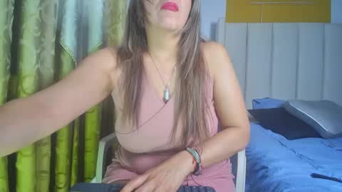 Snapshot of alexa472 chatting on March 5, 10:12 pm Alexa online show from March 5, 10:12 pm