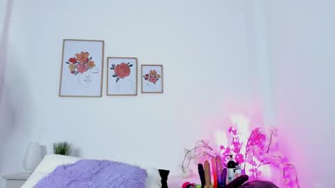 alexa_cortes23 online show from November 12, 11:08 am