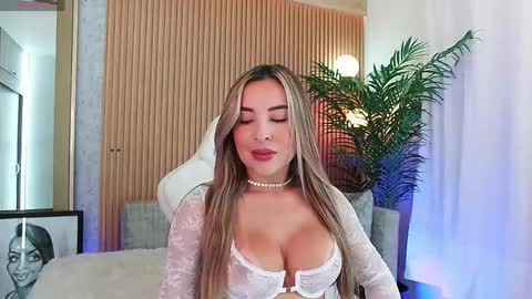 Alejandra online show from May 20, 12:18 am