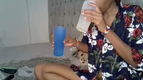 Snapshot of alexa_foxxie chatting on February 23, 9:11 pm Alexa online show from February 23, 9:11 pm