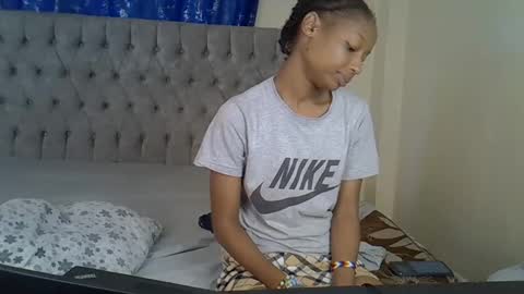 Snapshot of alexa_foxxie chatting on January 4, 1:31 pm Alexa online show from January 4, 1:31 pm