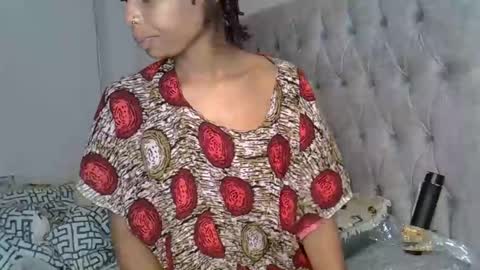 Snapshot of alexa_foxxie chatting on February 23, 11:04 am Alexa online show from February 23, 11:04 am