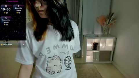 alexa_lexi online show from May 20, 10:56 am