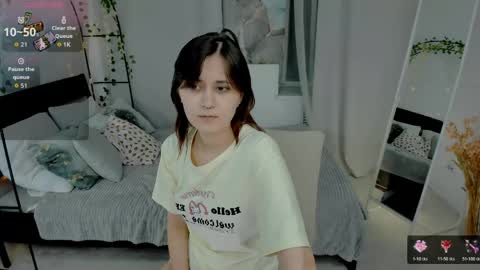 alexa_lexi online show from May 6, 11:14 am