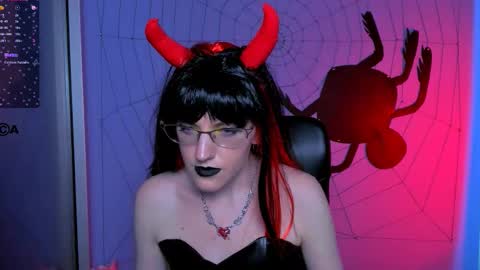 alexa_night_ online show from October 22, 8:36 pm