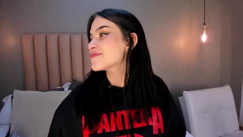 Alexa Thaylor online show from January 16, 2:41 pm