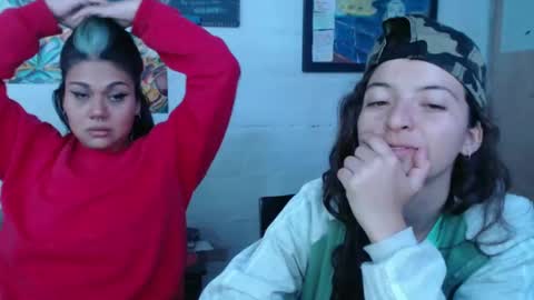 Alexa Blu3 online show from December 20, 3:03 am
