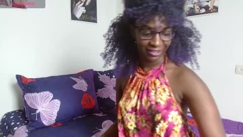 Snapshot of alexagons chatting on February 2, 2:24 pm alexagons online show from February 2, 2:24 pm