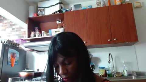 Snapshot of alexagons chatting on March 10, 1:21 pm alexagons online show from March 10, 1:21 pm