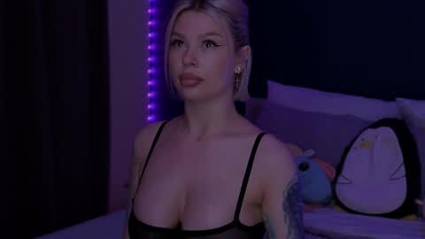Alexa Mason online show from May 10, 12:02 am