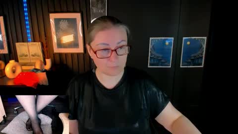 Alexandra online show from May 10, 8:55 pm