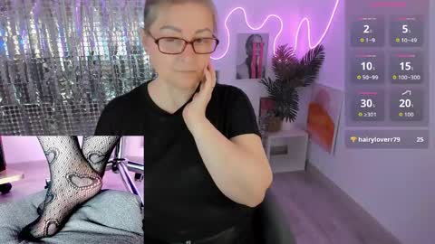 Alexandra online show from May 22, 2:04 pm