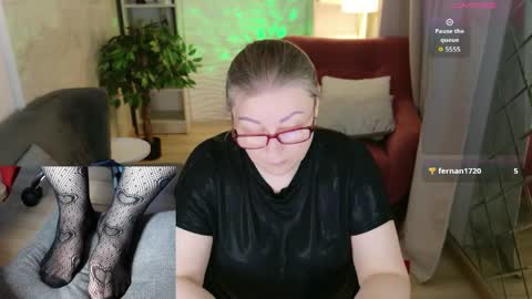 Alexandra online show from May 26, 2:27 pm