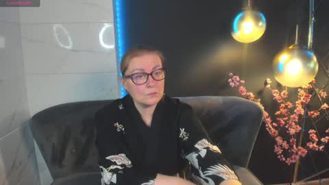 Alexandra online show from December 20, 1:43 pm