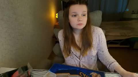 alexandrapixiee online show from May 21, 5:22 pm