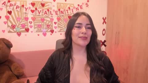 Snapshot of alexeii_grey chatting on February 15, 3:42 am alexeii_grey online show from February 15, 3:42 am