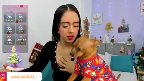 Snapshot of alexia_fit23 chatting on December 24, 1:59 am alexia_fit23 online show from December 24, 1:59 am
