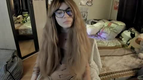 alexiamaiex online show from May 15, 9:28 pm