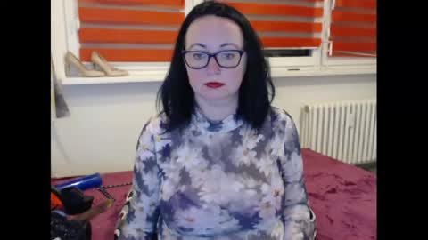 alexie33 online show from February 10, 6:03 pm