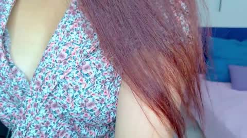 alexis_lovelyy online show from October 16, 6:05 am