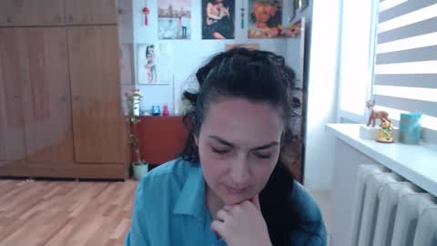 AlexisMillers online show from May 20, 12:13 pm